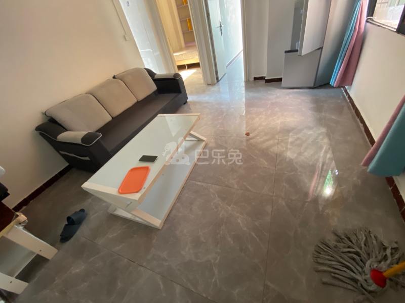 棠下东三街33号8860123客厅图8