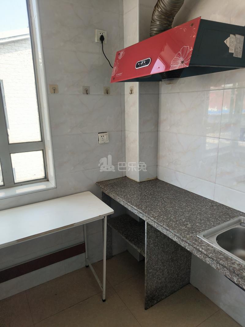 徐泾新区（民房）8882104厨房图4