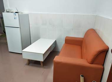 彭上新村北四巷13号 