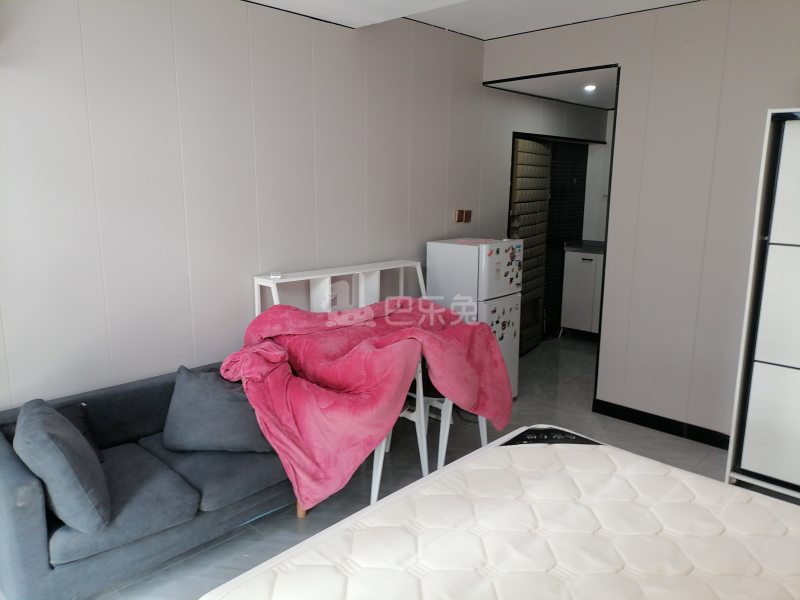 香榭丽花园8889789卧室图3