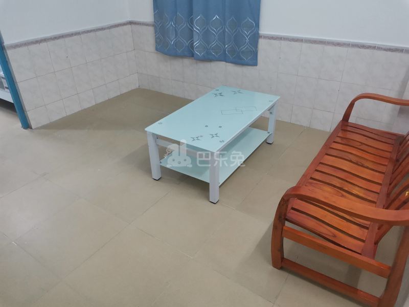 马务东头西街21号8890957客厅图8