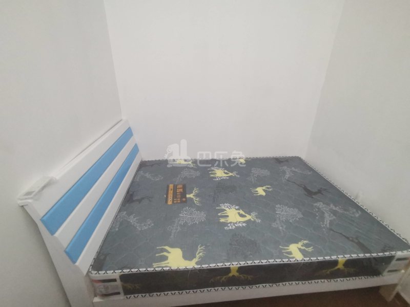 马务东头西街21号8890960卧室图2