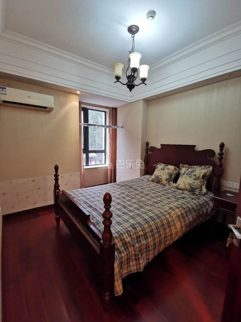 华彩国际公寓8900300卧室图1