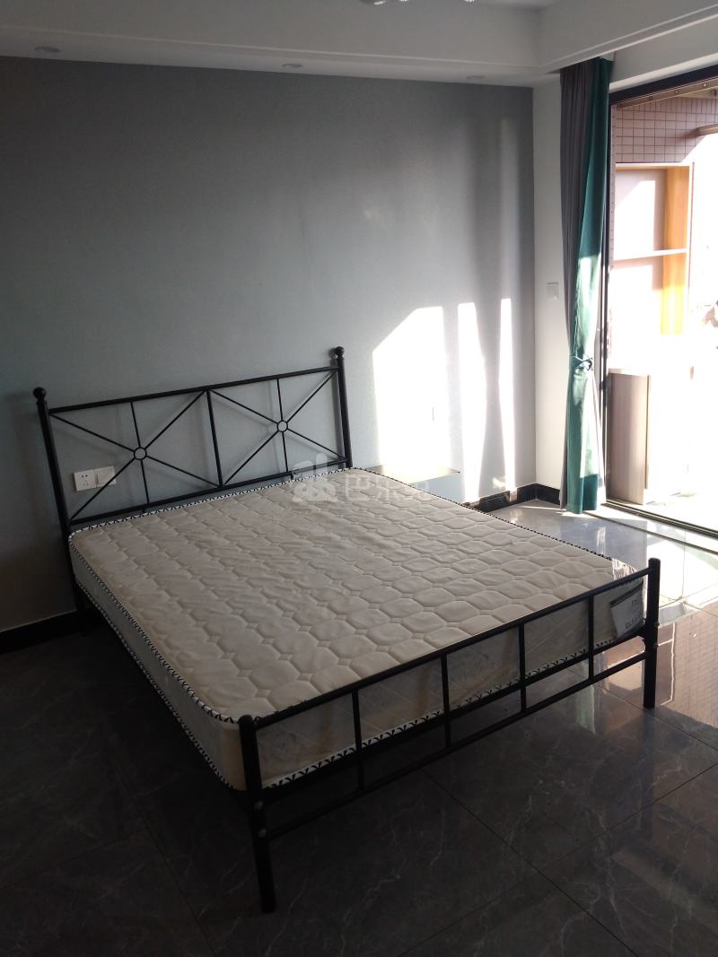 九月庭院8904139卧室图3