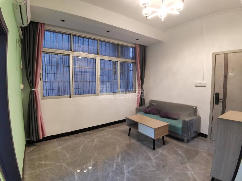 石牌凤凰大街五巷11号8917061卧室图6