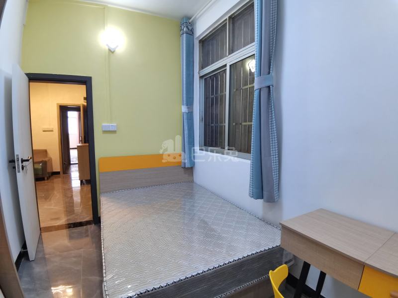 石牌凤凰大街五巷11号8917061卧室图5