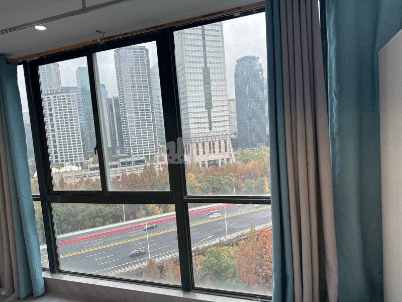 钱塘名都8918878卧室窗户图10