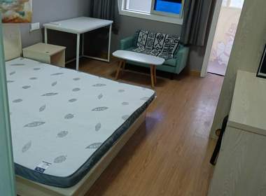 朝晖七区 1室0厅1卫