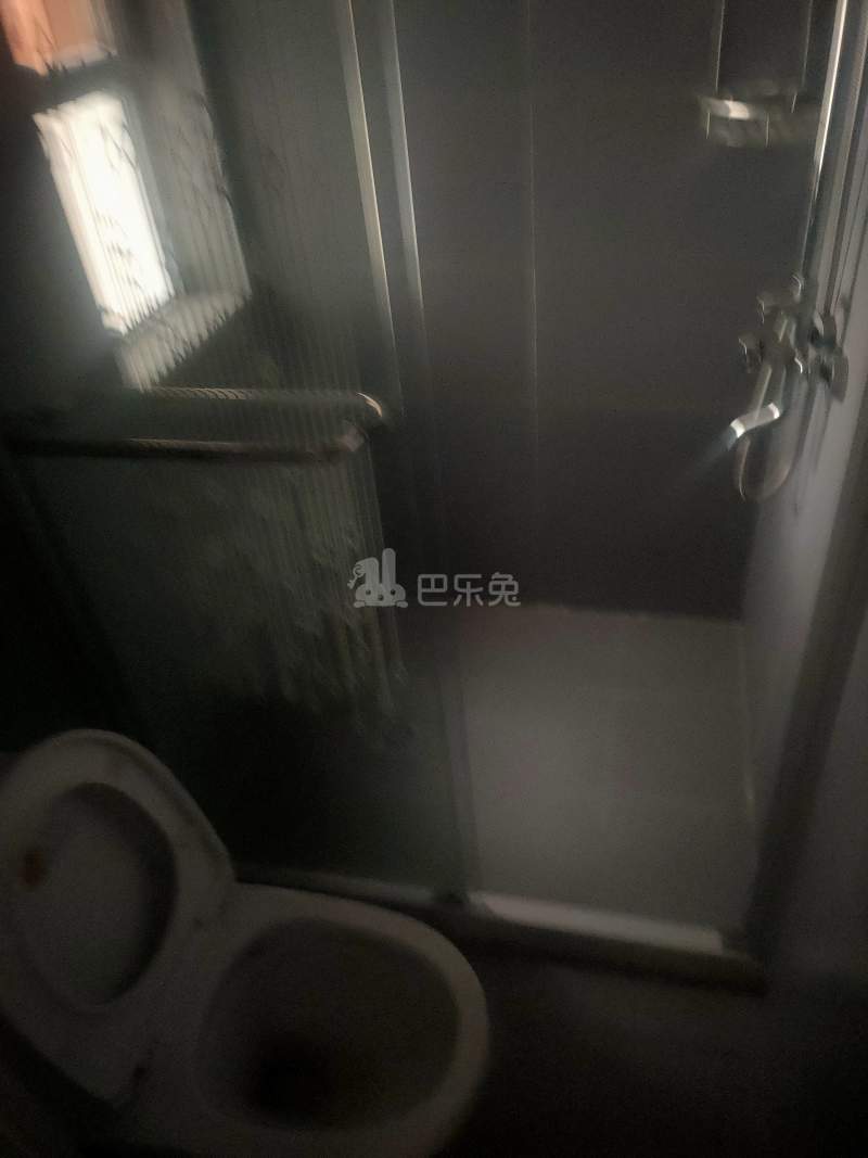 爱博五村11773909卫生间图10