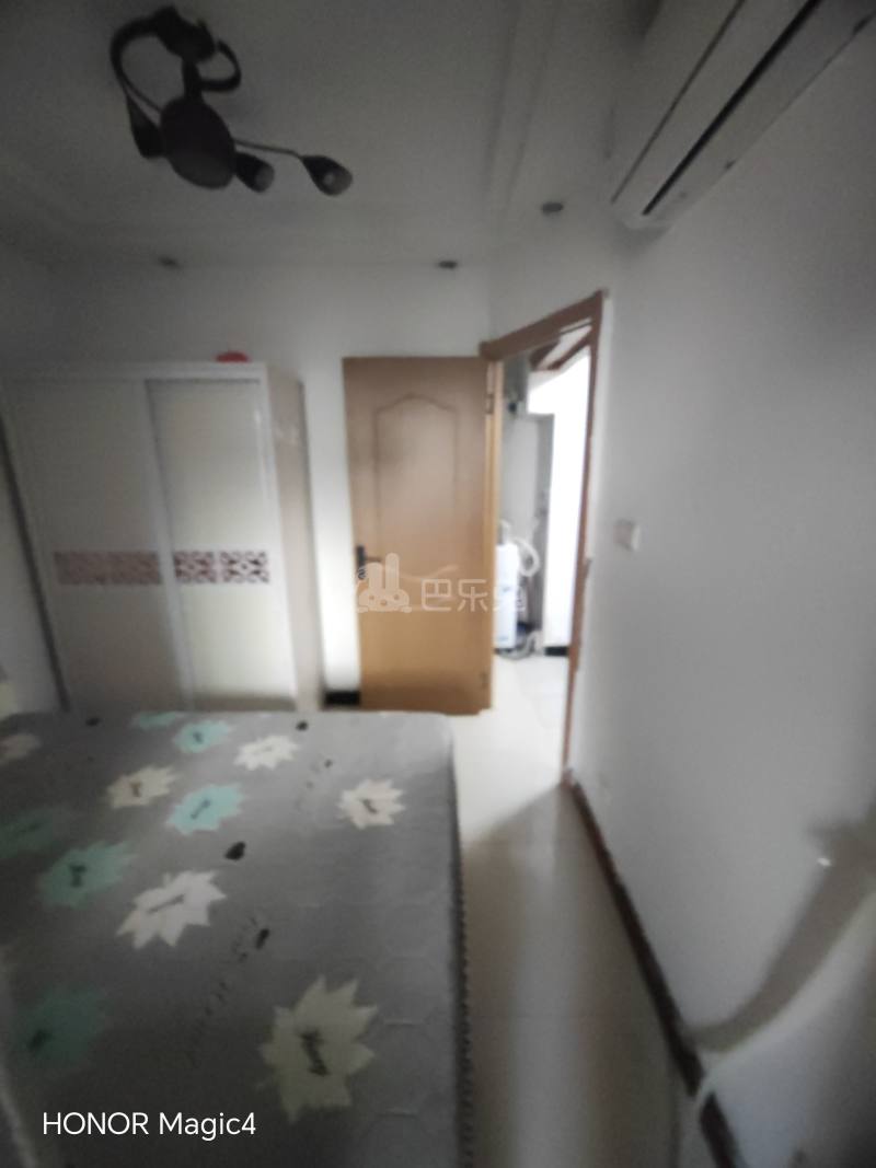 康湾苑8937332卧室图3