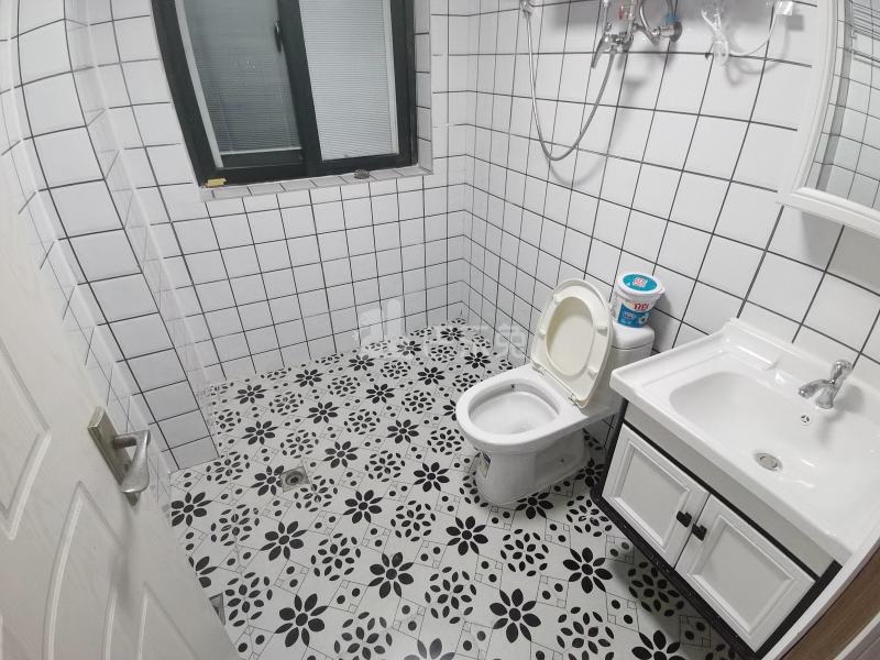 虹桥公馆8938033卫生间图18