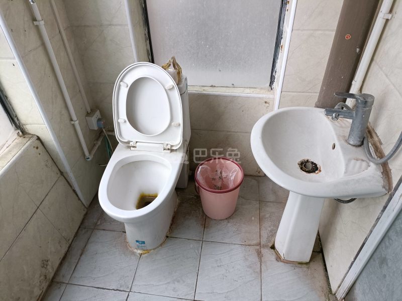 乾皓苑6923121卫生间图9