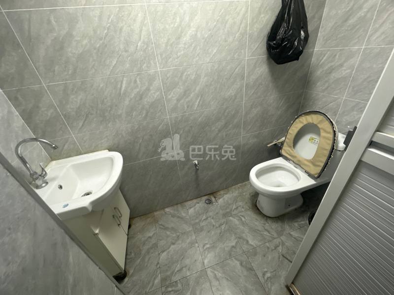 艮兴嘉苑9619603卫生间图10