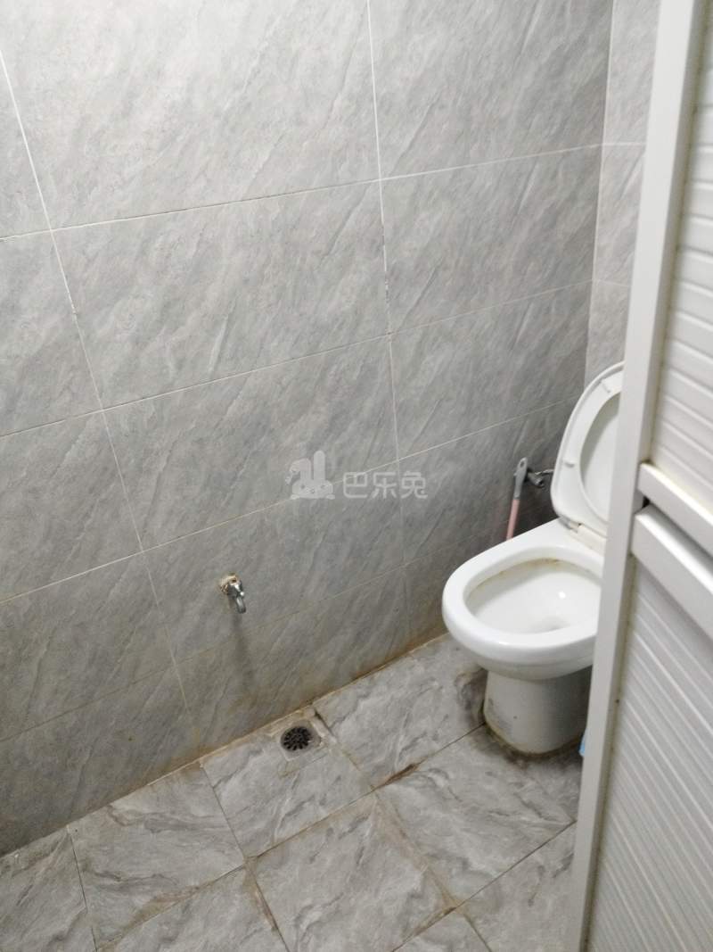 艮兴嘉苑9619603卫生间图6