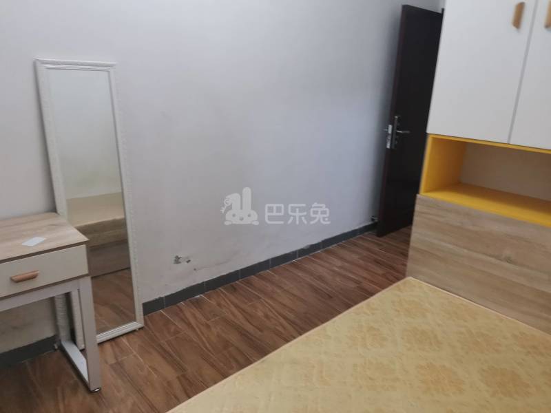 旭升家寓（富山路二街8号之一）8984118卧室图2