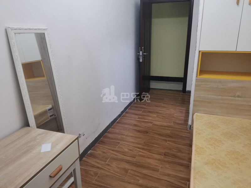 旭升家寓（富山路二街8号之一）8984118卧室图3