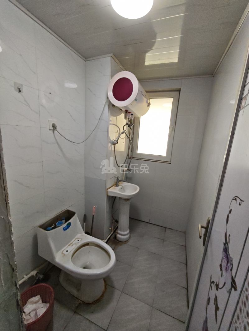 象屿都城怡园8990868卫生间图7