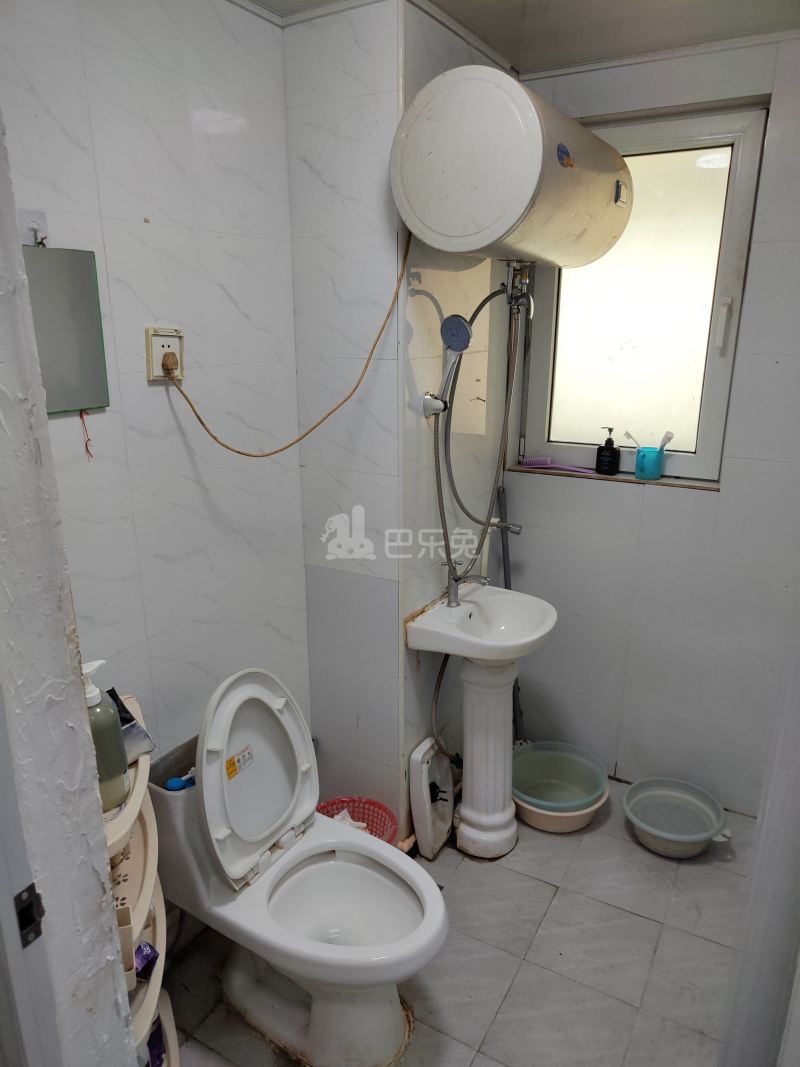 象屿都城怡园8990868卫生间图11