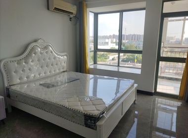 美林小城 3室1厅1卫