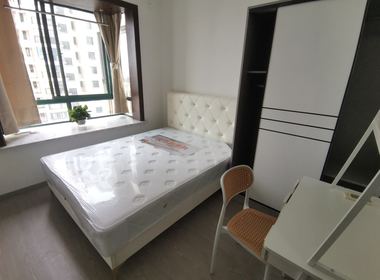 荣盛名邸（逸林湾） 