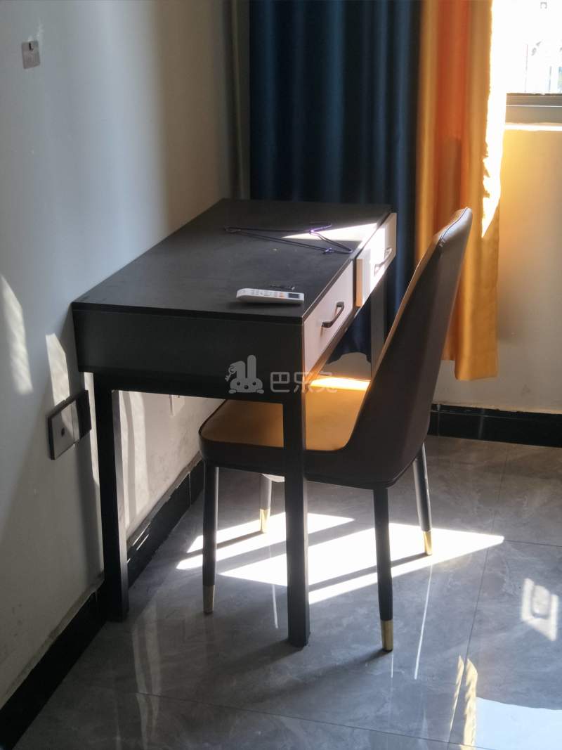 禹丰嘉苑9004482客厅图4