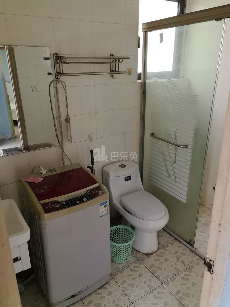 中城花园嘉景庭9004928卫生间图6