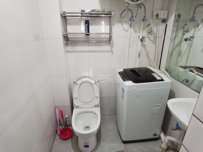 滨兴东苑9036115卫生间图9