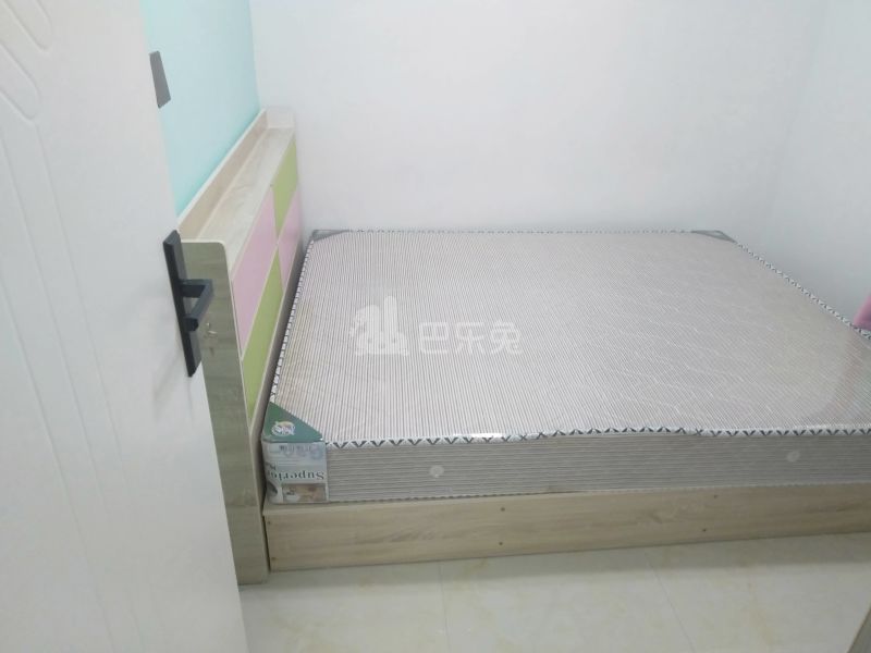 前进村宦溪北边街9号9009162卧室图0