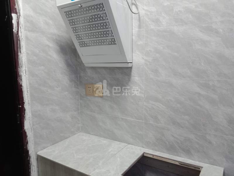 虹四村卫家宅（民房）9010260卧室图2