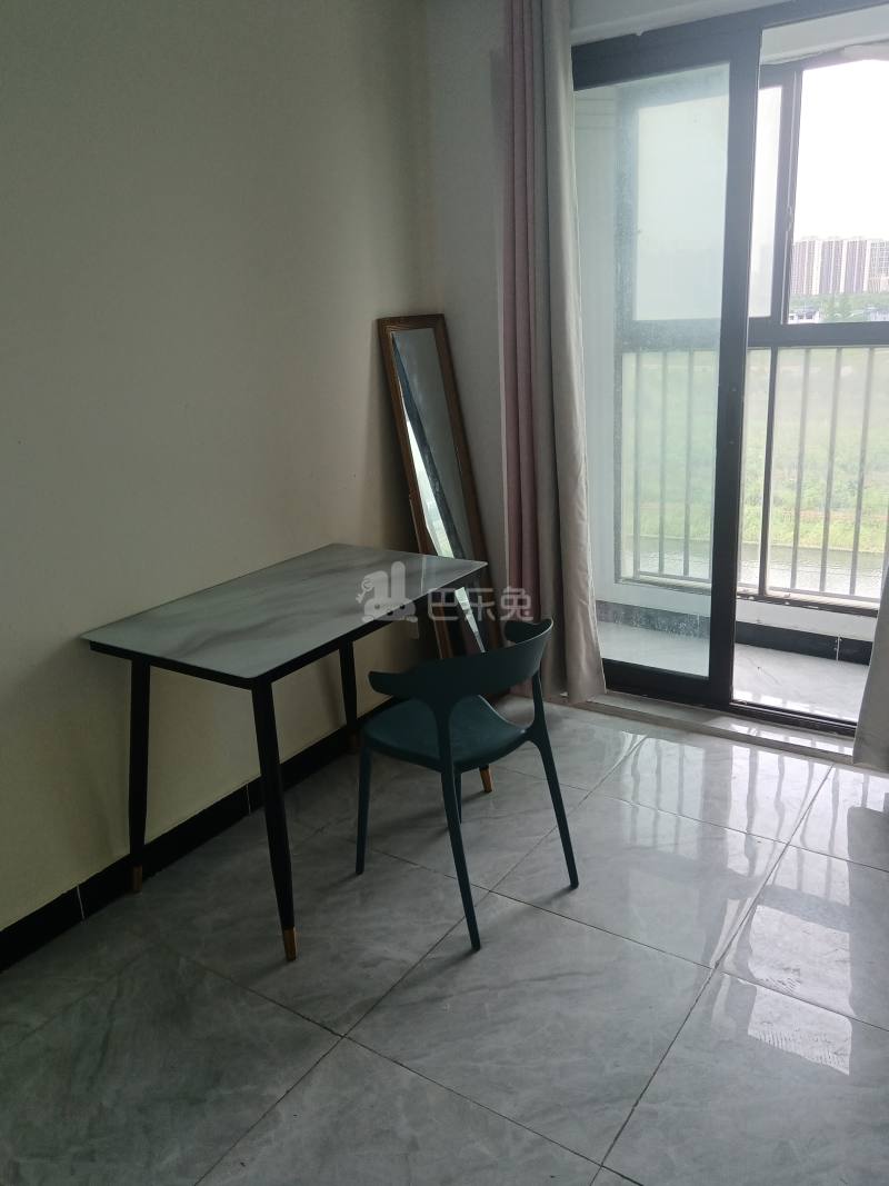 汇秀雅苑9010270客厅图4