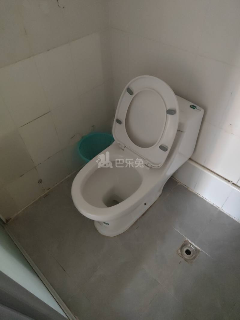 蛇口文卫楼（围仔东小区）9013013卫生间图4