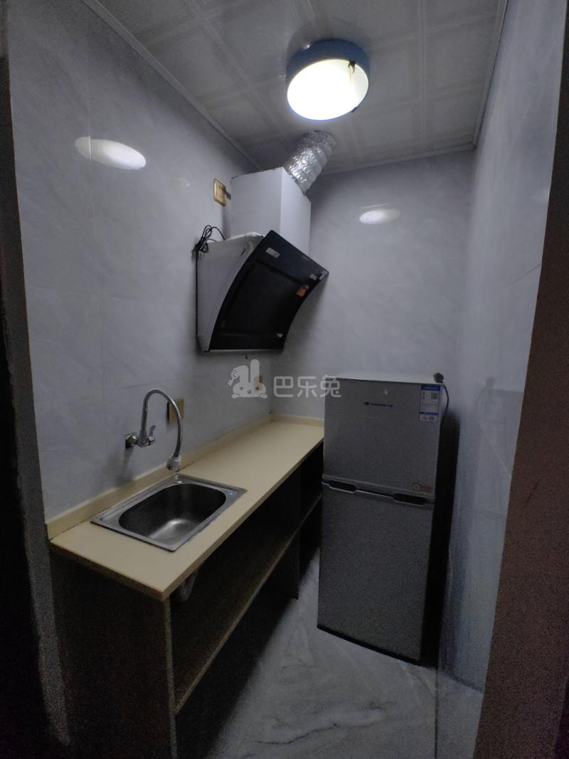 浦发春晖新苑9013305厨房图6