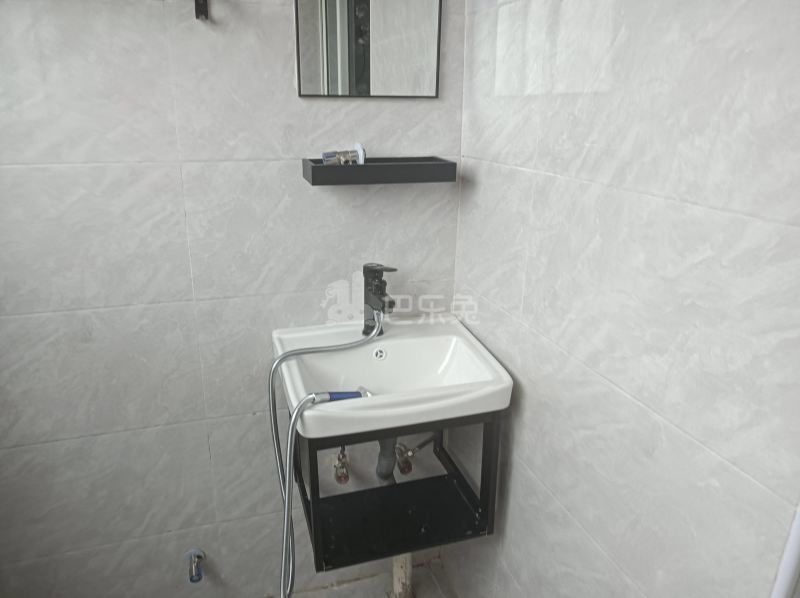 景舒苑五村西区9013889卫生间图6