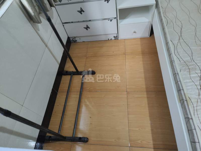 骆家庄西苑1区9015183客厅图4