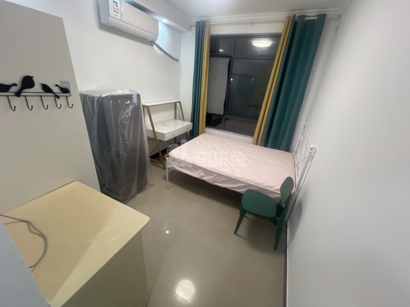 三花现代城丹桂苑9018125卧室图0