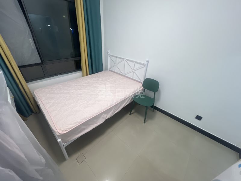 三花现代城丹桂苑9018125卧室图2