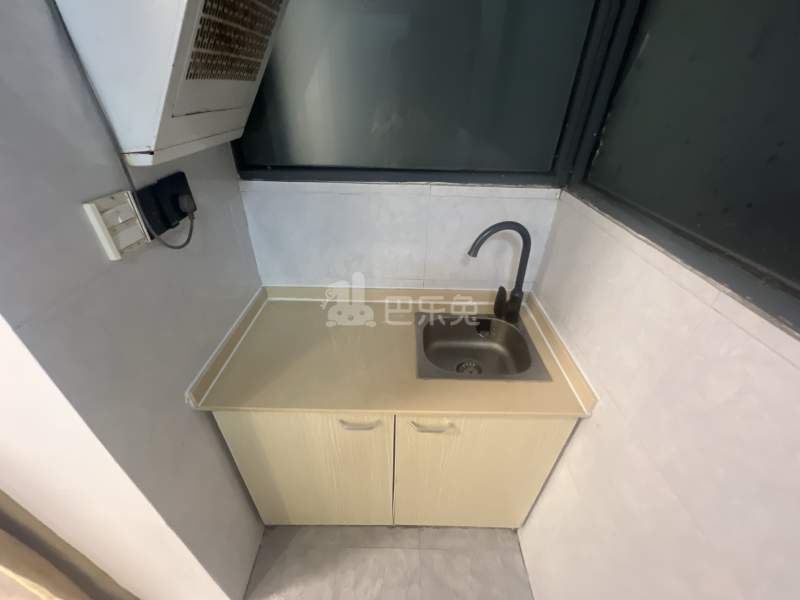 三花现代城丹桂苑9018126厨房图4