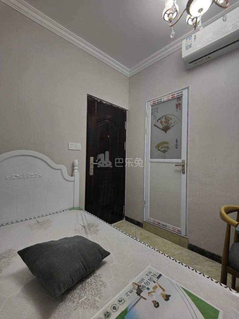 旭辉中粮朗香府9030207卧室图3