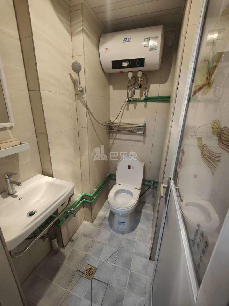 旭辉中粮朗香府9030207卫生间图4