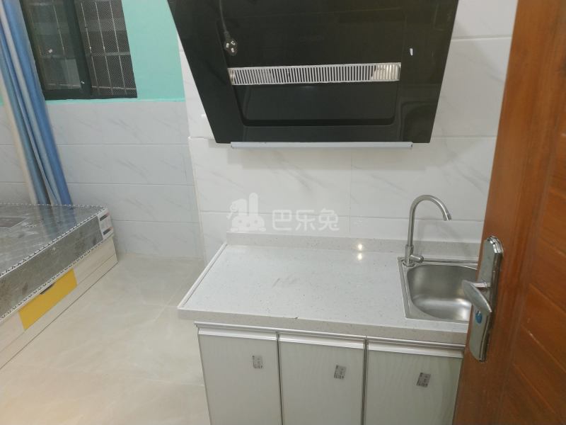 石牌迎龙大街三巷1号9031585厨房图3