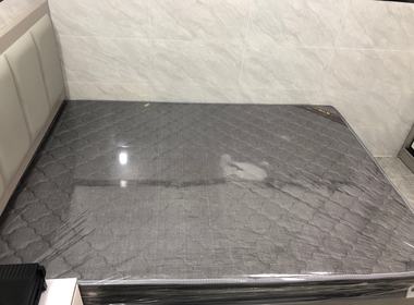 青苹果公寓（龙洞西大街五巷2号） 1室0厅1卫