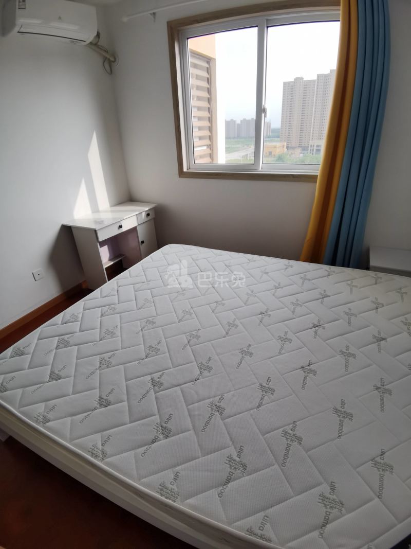 松南城欣哲苑9056032卧室图8