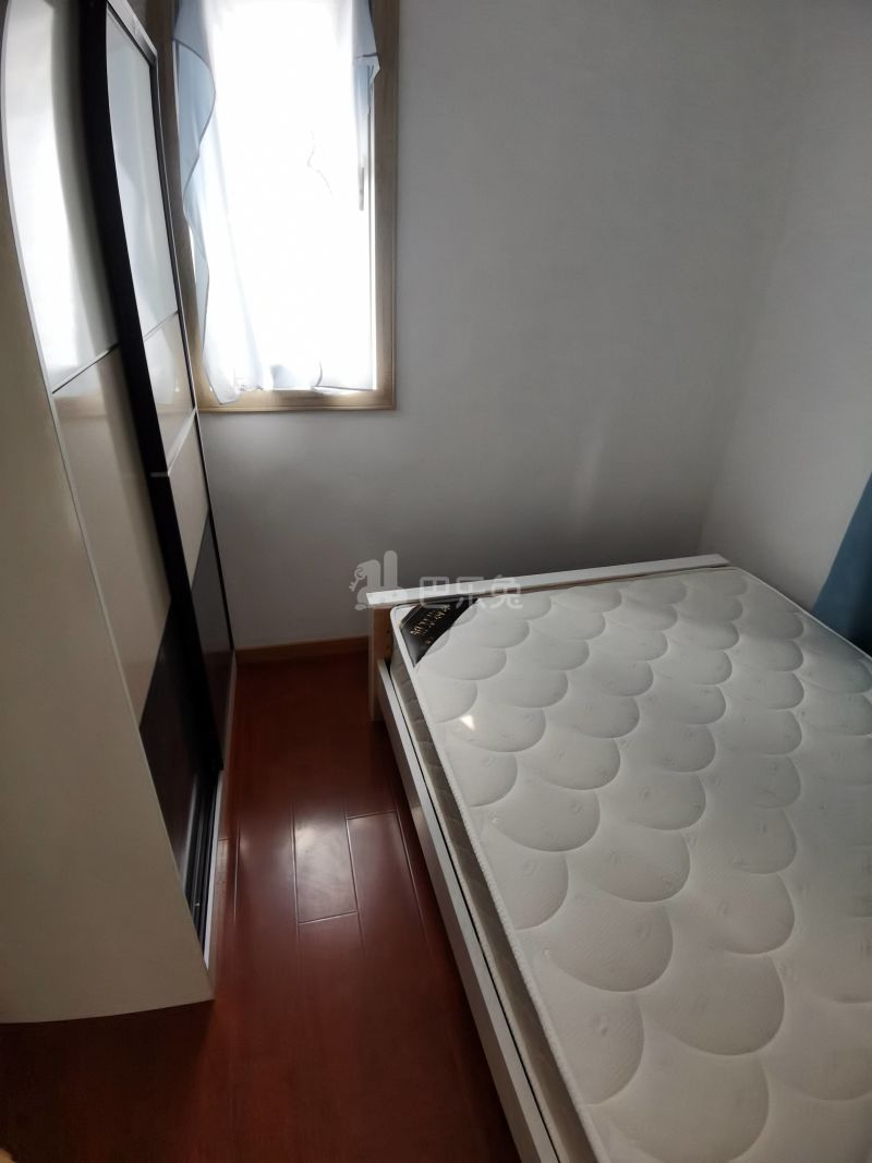 松南城欣哲苑9056032卧室图1