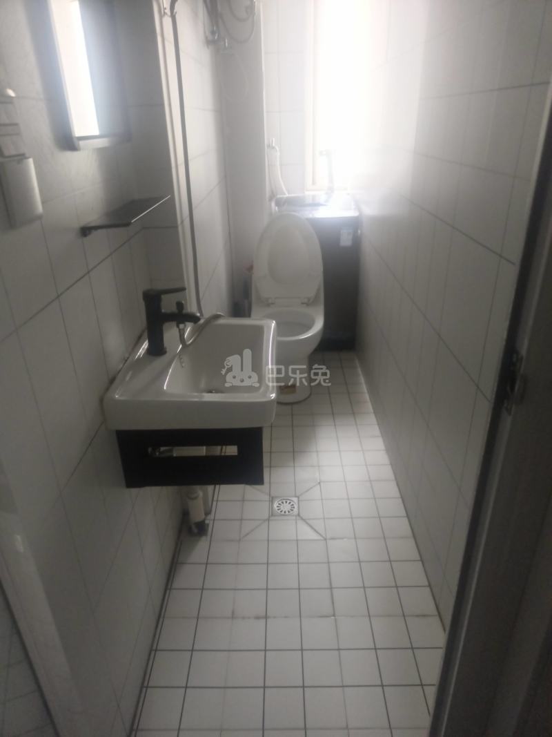 沁源公寓9056859卫生间图4