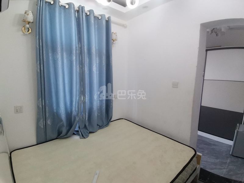 放鹤路2428号9058086卧室图1