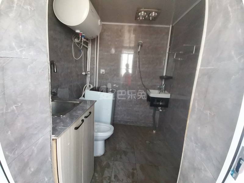 放鹤路2428号9058086卫生间图6