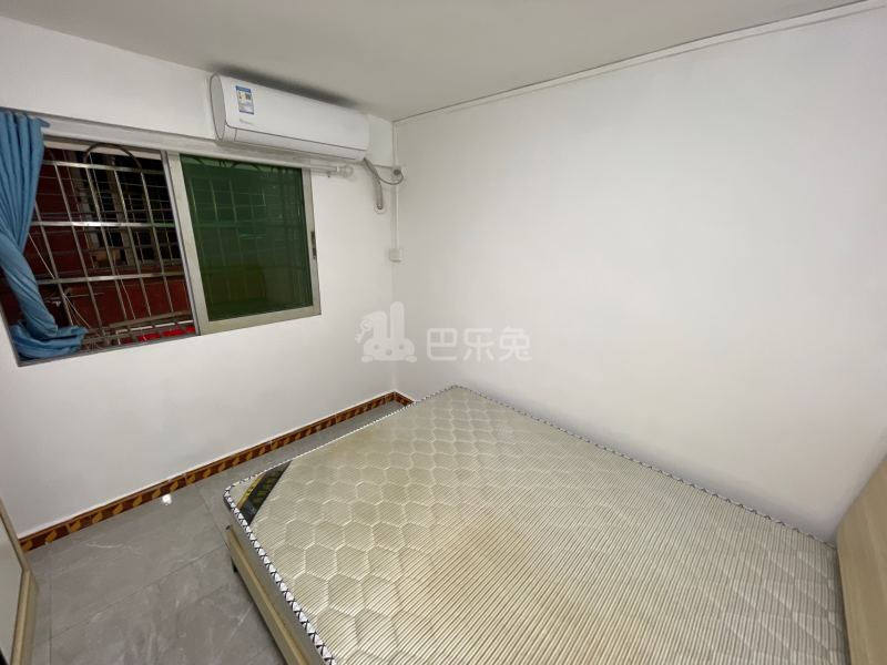 长湴西街七巷1号9062974卧室图1