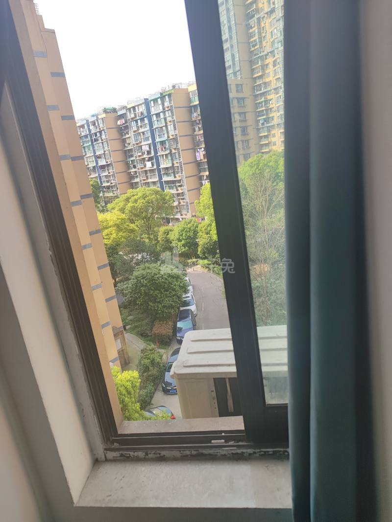 凤凰北苑9063654卧室窗户图6