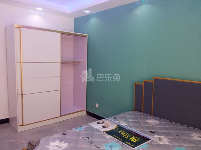 黄浦花园9068394卧室图2