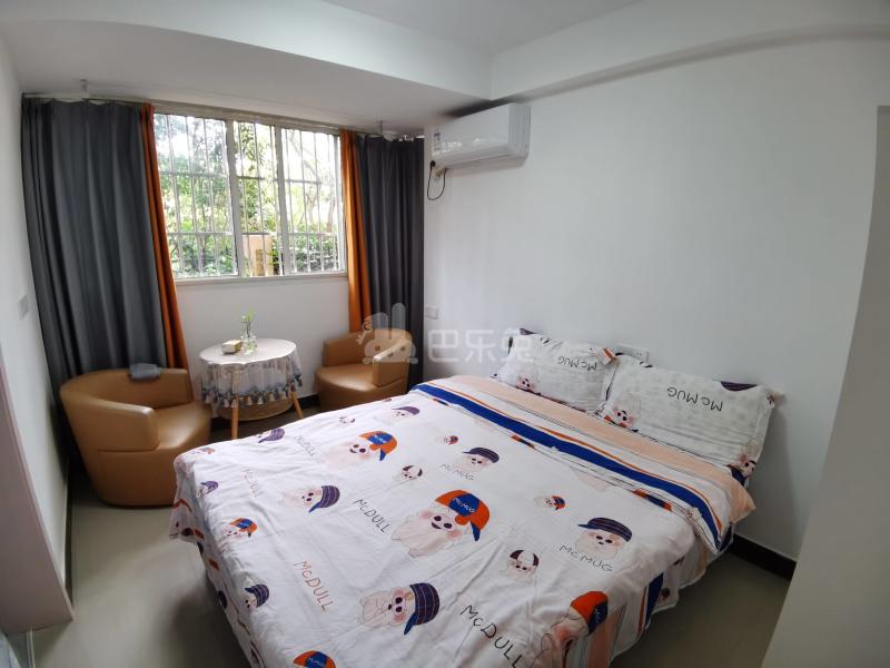 淞浦花园9077616卧室图1